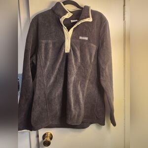 Black Columbia Fleece With White Trim